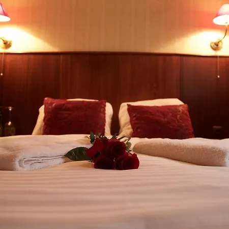 Hotel na wodzie Marina