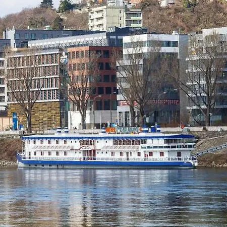 Marina Bratislava
